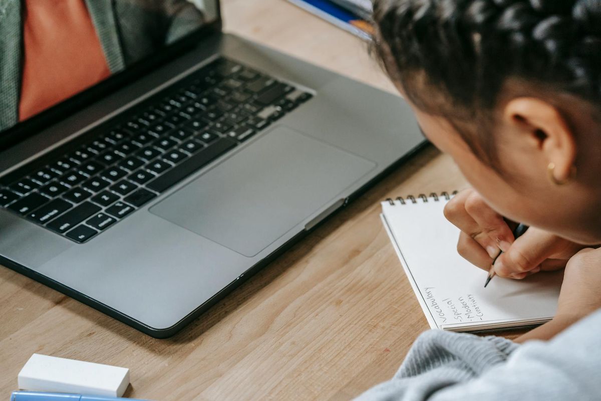 3 Easy Excel & Google Sheets Formulas to Split Expenses